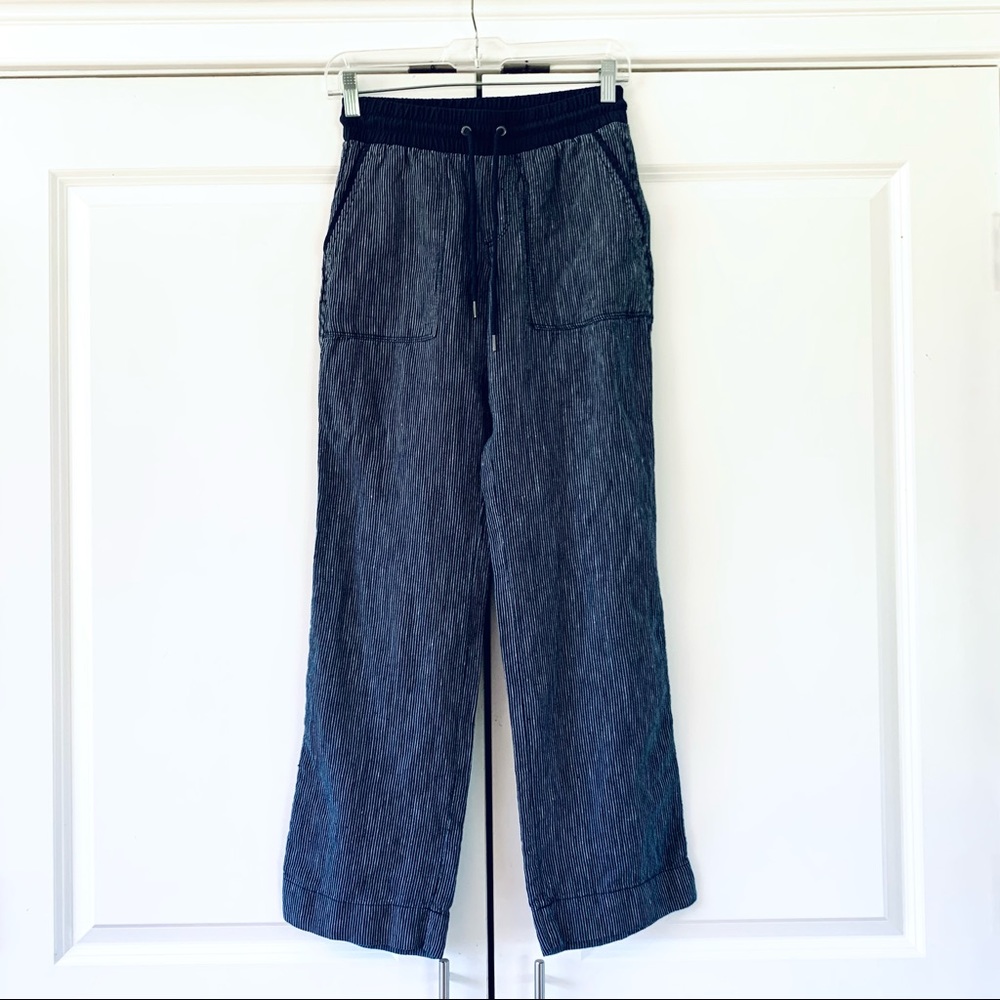 Athleta Pants Linen Bali Trouser Navy Blue Stripe Straight Leg Pull On Size 0
